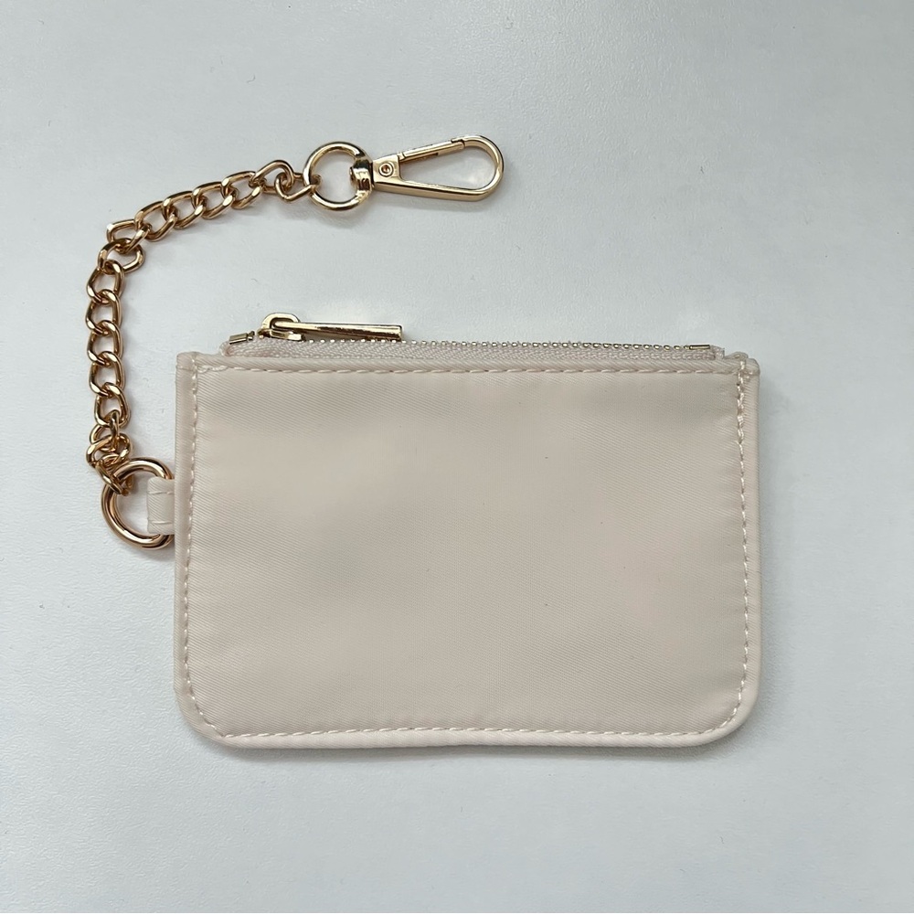 NWOT Nude coin purse with zipper and keychain wallet coin purse